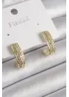  Altın Zirkon Taşlı Yarım Halka Model Çelik Küpe