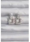  Gümüş Zirkon Taşlı Kare Form Küpe
