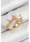 Pirinç Zirkon Taşlı Dikdörtgen Model Gold Renk Kadın Yüzük