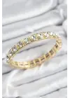 Pirinç Zirkon Taşlı Kare Model Gold Renk Lastikli Kadın Bileklik