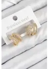 Pirinç Zirkon Taşlı Kıvrımlı Model Gold Renk Kadın Küpe
