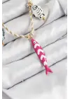 Seramik Motifli Pembe Balık Figürlü Model Krem İp Kadın Kolye