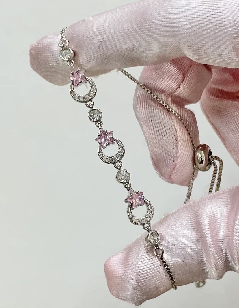 Asansör Bileklikler