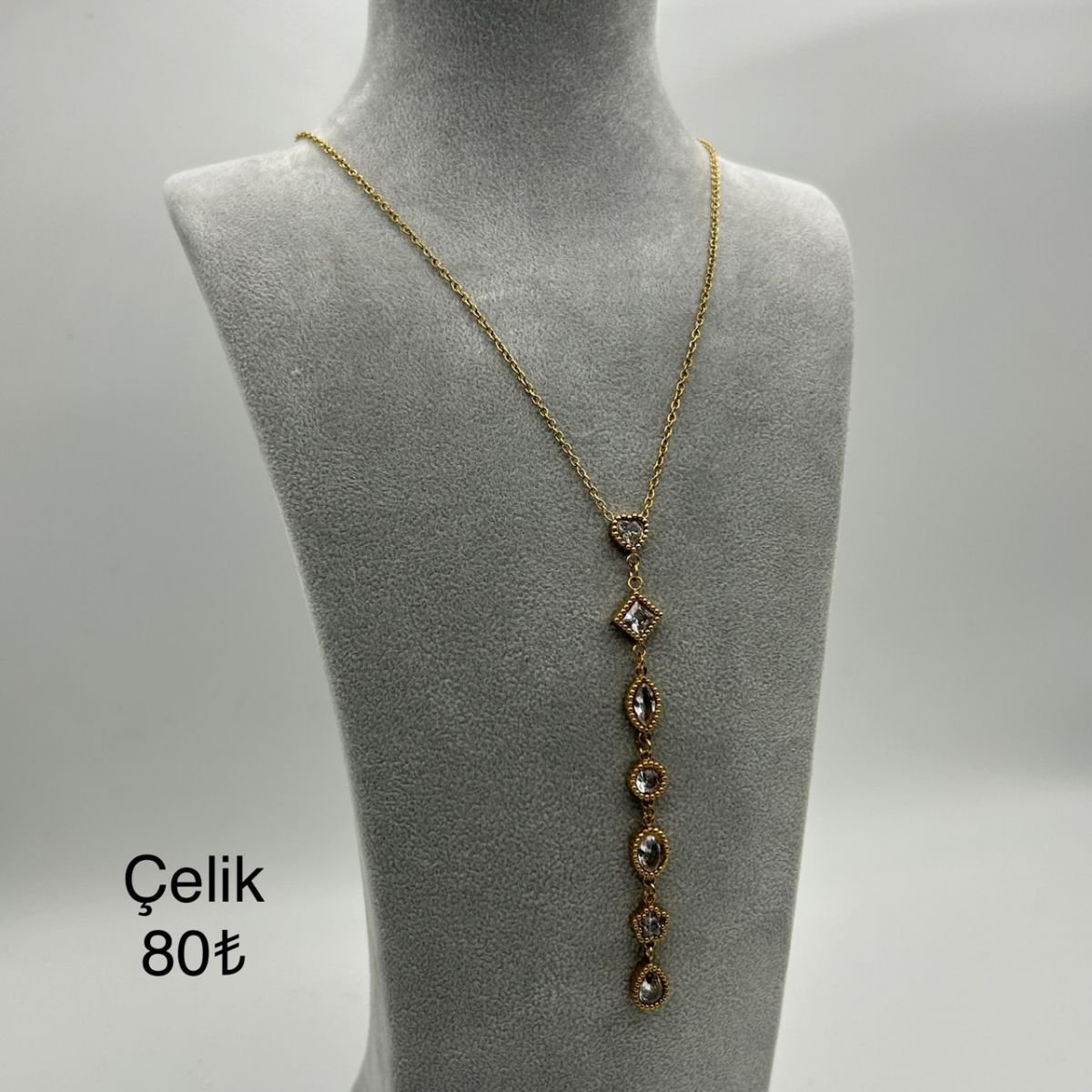 y şeklinde uzun dekolte kolye