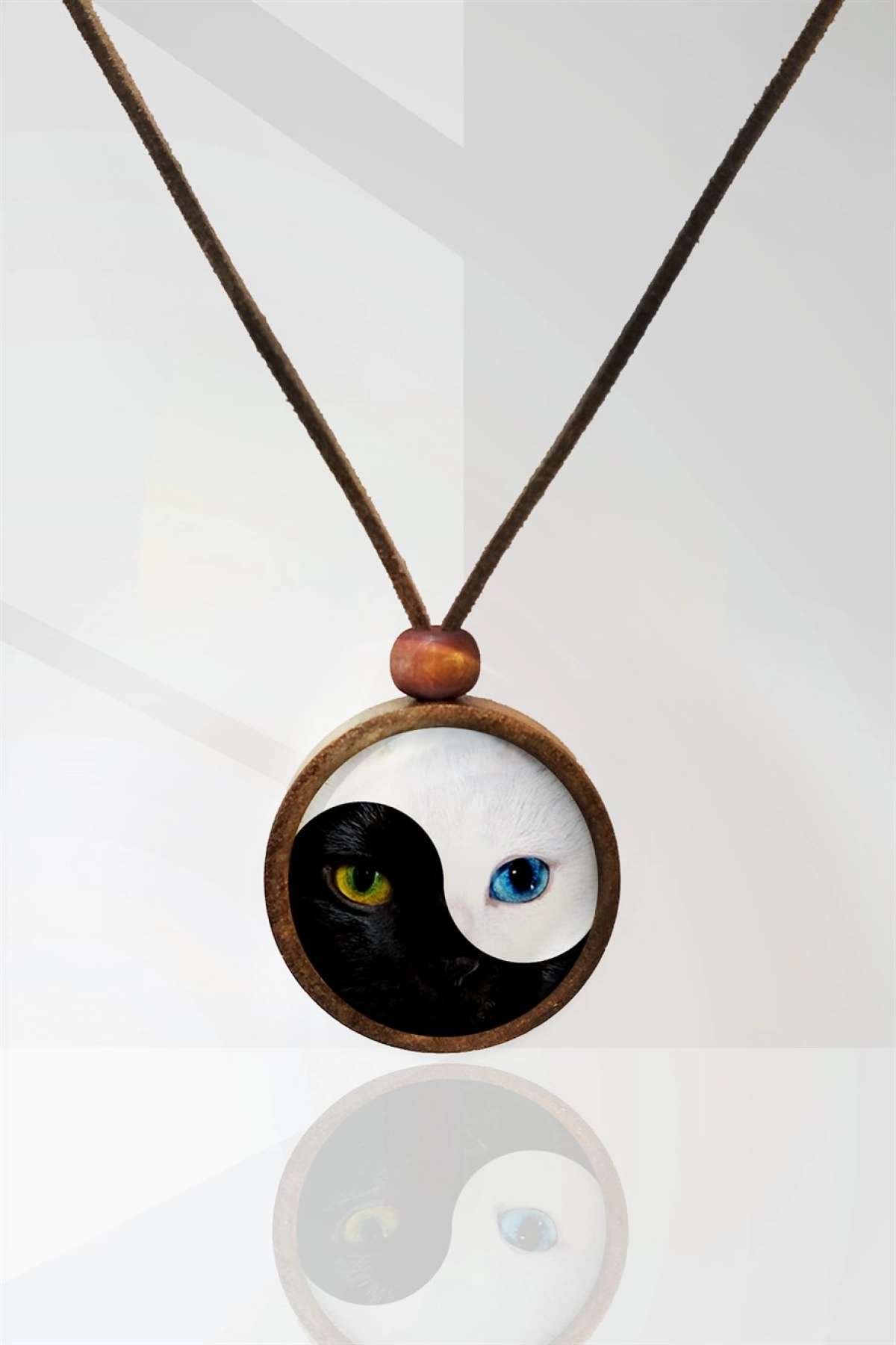 Yin Yang Kedi Ahşap Kolye N11.43325