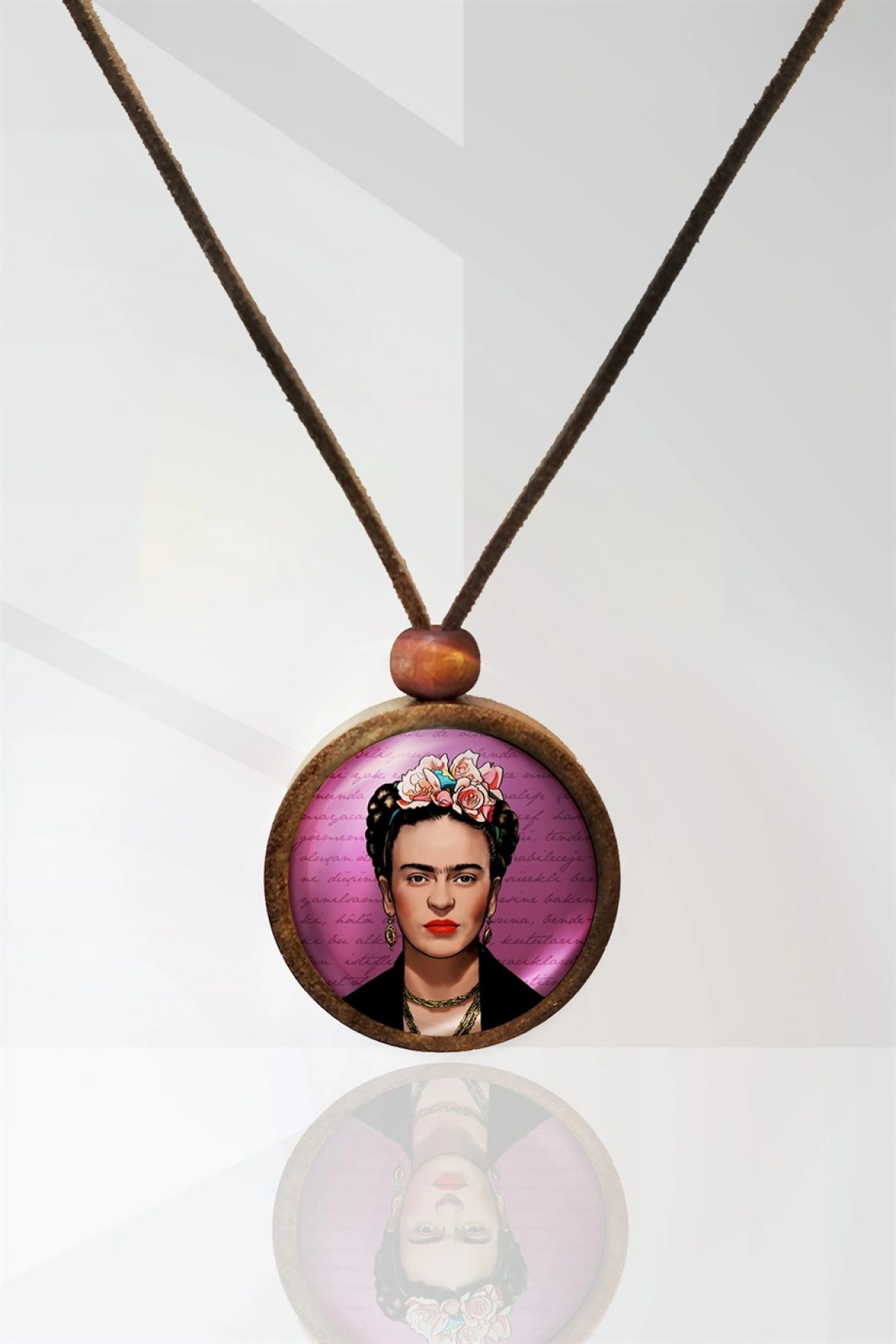 Frida Kahlo Ahşap Kolye N11.14826