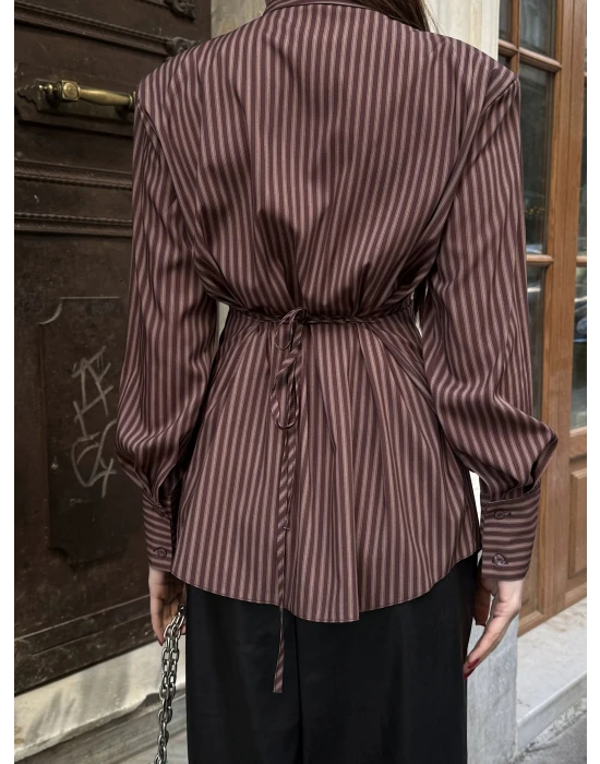 Beli Bağlamalı Çizgili Gömlek