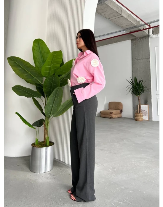 Çiçek Detaylı Gömlek