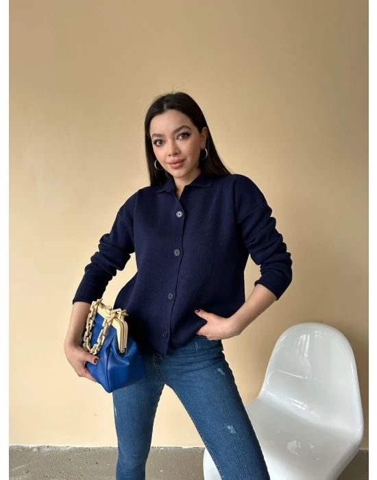 Düğmeli Triko Hırka