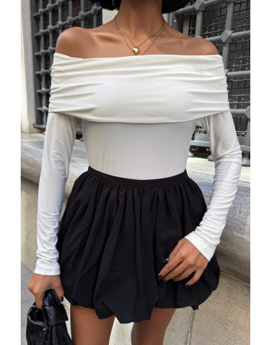 Madonna Yaka Sandy Bluz