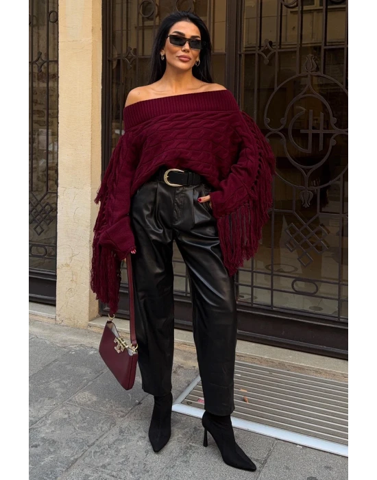 Püsküllü Madonna Kazak