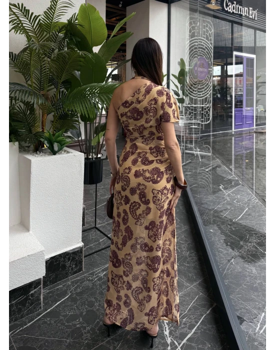 Tek Omuz Desenli Elbise