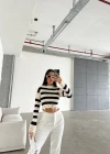 Çizgili Yırtık Triko Bluz