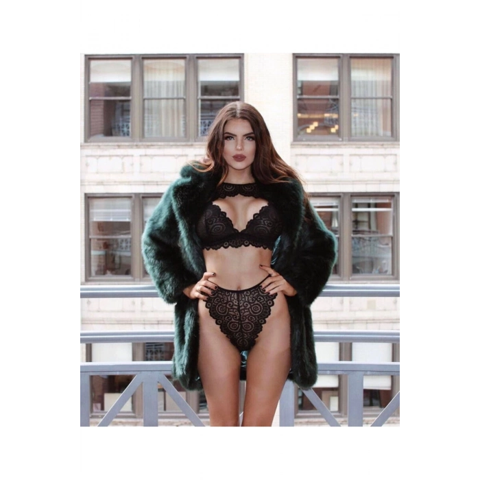 Yeni Sezon Erotik Seksi Şık Zarif Cezbedici Siyah Dantelli Fantezi Kadın Sütyen Takım