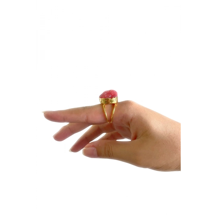 Oslo Özel Tasarım Hafif Kararmaz Doğal Taş Detaylı Ayarlanabilir Altın Pirinç Kaplama Kadın Yüzük