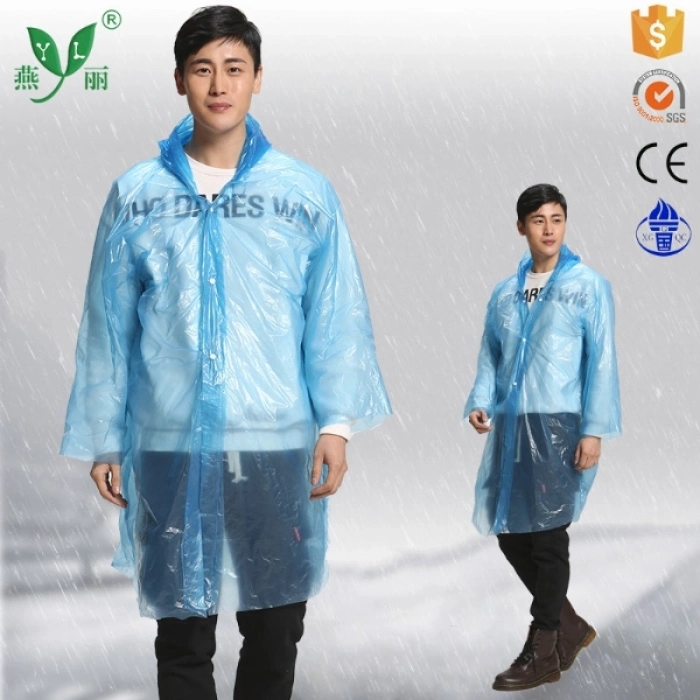Özel Üretim Kapüşonlu Çıtçıtlı Su Geçirmez Dayanıklı Unisex Pratik İnce Şeffaf Yağmurluk 1 Adet
