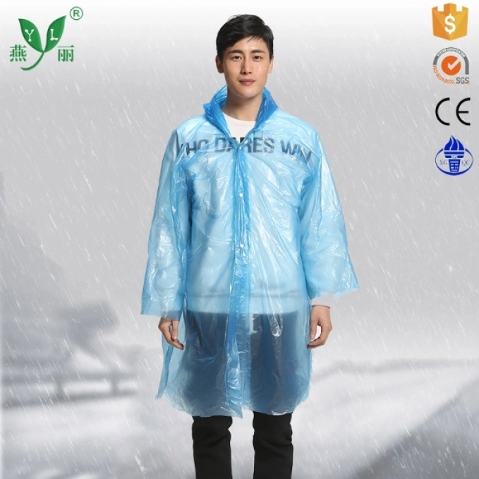 Özel Üretim Kapüşonlu Çıtçıtlı Su Geçirmez Dayanıklı Unisex Pratik İnce Şeffaf Yağmurluk 1 Adet