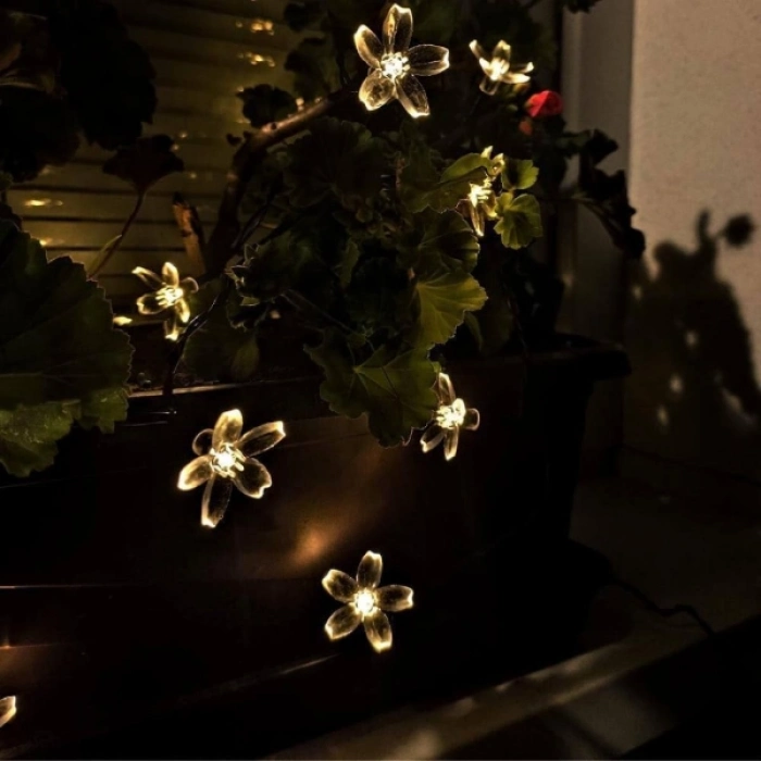 #Solar Bahçe Dekorasyonu Dış Mekan Su Geçirmez Solar 5m 50 Led Papatya Gün Işığı 8 Fonksiyonlu