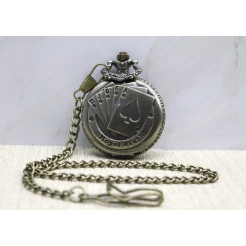 #Saat Nostaljik Şık Aksesuar Zincirli Koleksiyonluk Zaman Ölçer Oyun Kartı Tasarımlı Köstekli Saat