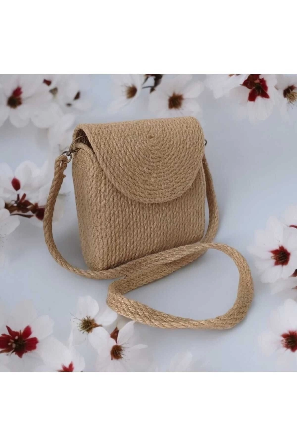 Hasır Kadın Çantası Kapaklı Hasır Çanta Özel Tasarım Jüte Çanta Şık Jüt Çanta Midi Boy