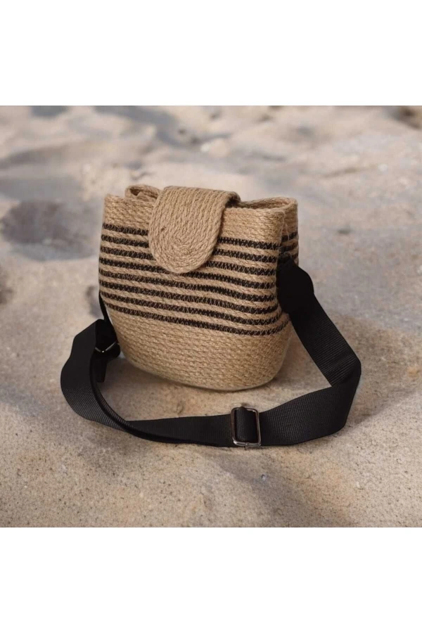 Hasır Kadın Çantası Omuz Çantası Kapaklı Jüte Çanta Özel Tasarım Midi Boy Siyah Şeritli Çanta