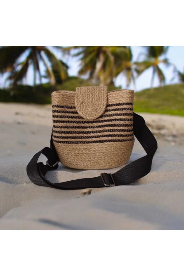 Hasır Kadın Çantası Omuz Çantası Kapaklı Jüte Çanta Özel Tasarım Midi Boy Siyah Şeritli Çanta