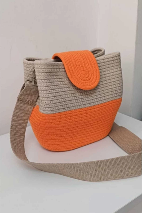 kadın omuz çantası  %100 pamuklı gerçek kordon ipden tasarım hasır jüte