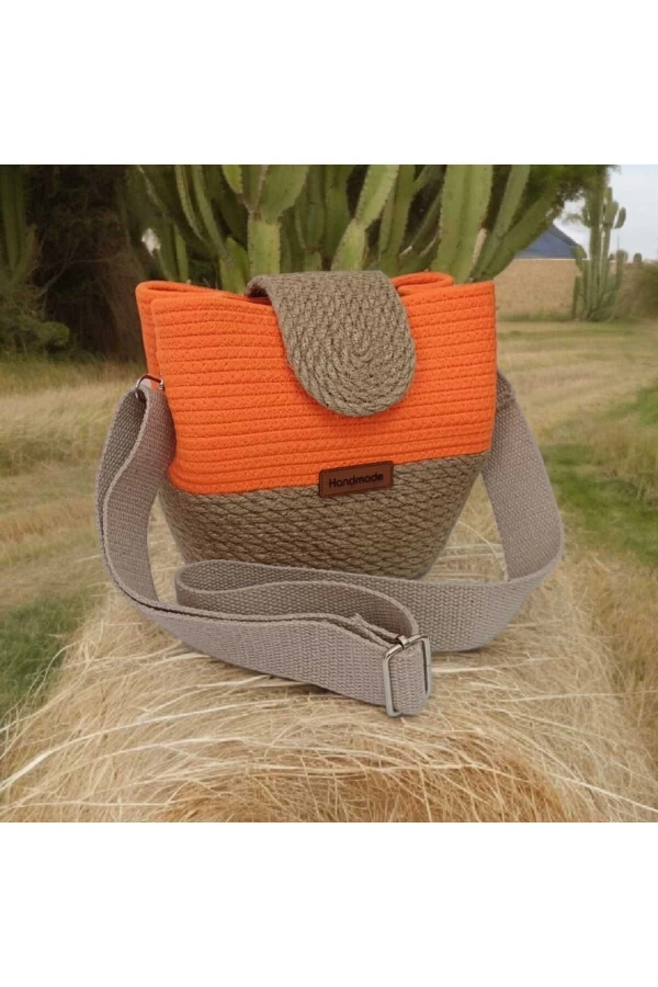 kadın omuz çantası  %100 pamuklu  gerçek kordon  ve gerçek Jüt ipden tasarım hasır jüte özel tasarım