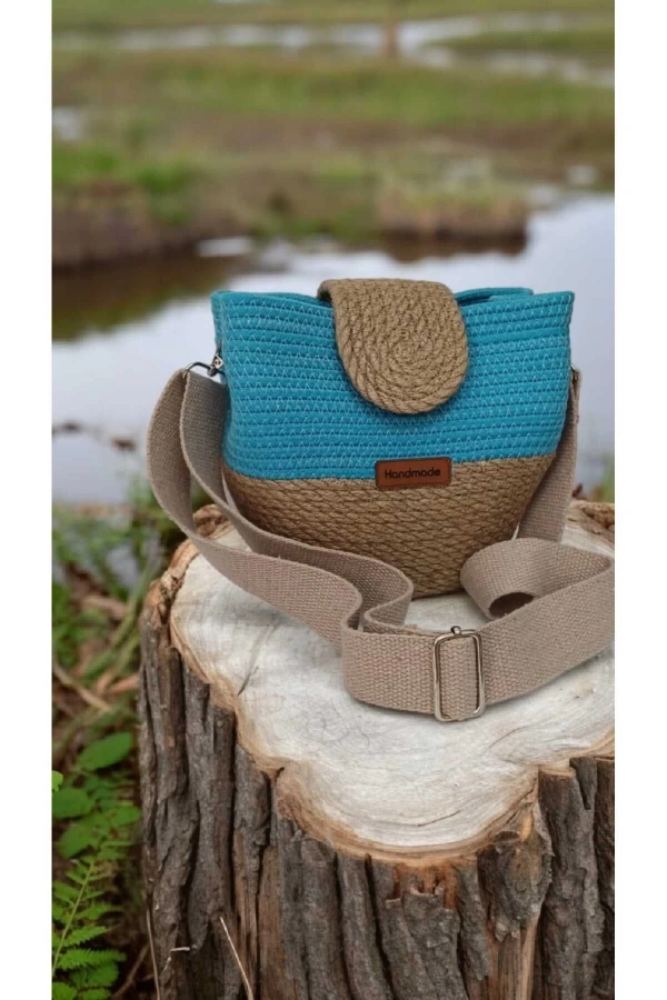 kadın omuz çantası  %100 pamuklu  gerçek kordon  ve gerçek Jüt ipden tasarım hasır jüte özel tasarım