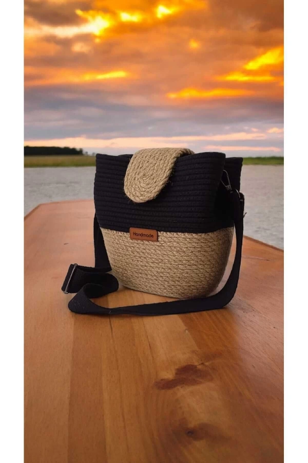 kadın omuz çantası  pamuklu  gerçek kordon  ve gerçek Jüt ipden tasarım hasır jüte özel tasarım