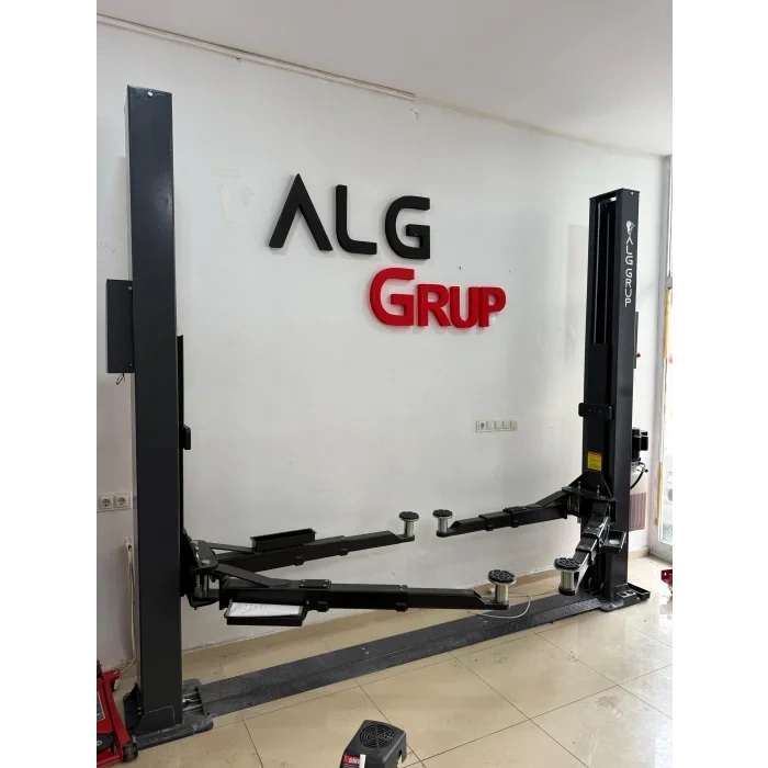 4 Ton Yarı Otomatik Hidrolik Lift Çift Sütunlu Oto Araç Kaldırma Lifti