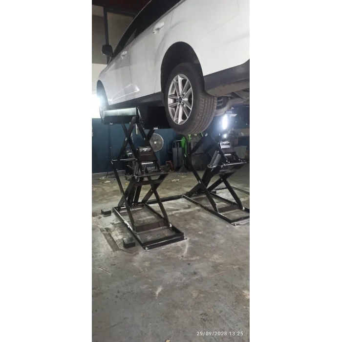 2 METRE 3,5 TON MEKANİK KİLİTLİ MAKASLI LİFT