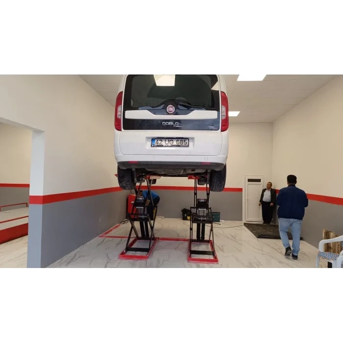 2 METRE 3,5 TON MEKANİK KİLİTLİ MAKASLI LİFT