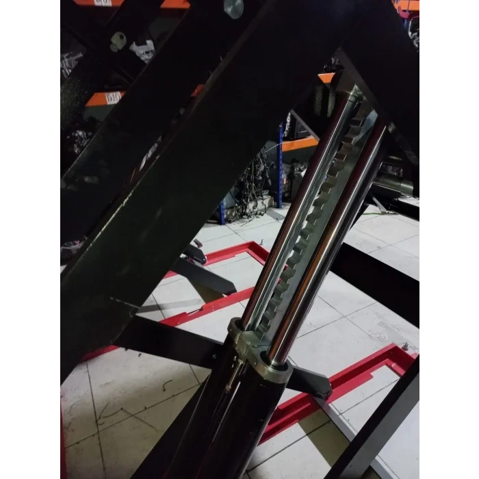 2 METRE 3,5 TON MEKANİK KİLİTLİ MAKASLI LİFT