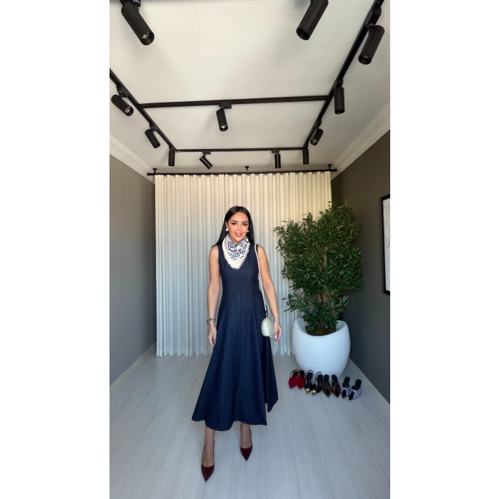 Dilvin Sıfır Yaka Kloş Jean Elbise