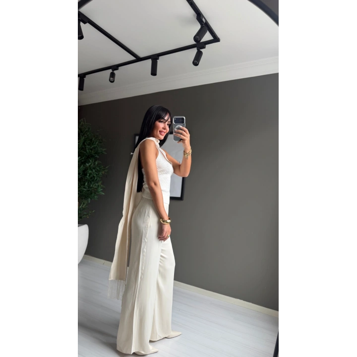 Beli Lastikli Saten Pantolon Ekru
