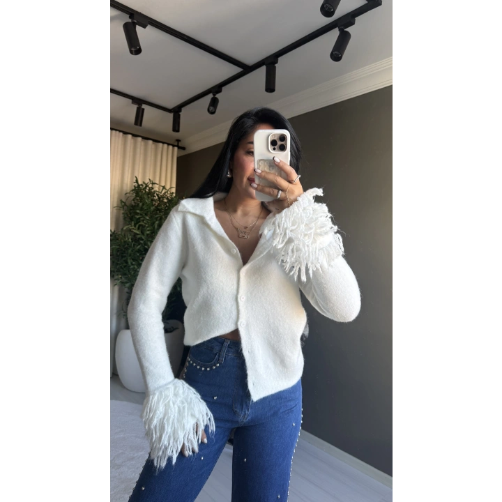 Dilvin Polo Yaka Düğmeli Ekru Hırka
