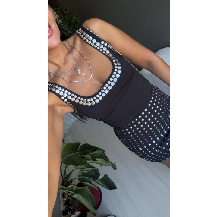 Zımbalı Body Siyah