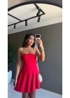 Straplez Volanlı Mini Kırmızı Elbise
