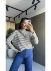 Çizgili Şallı Kahverengi Triko