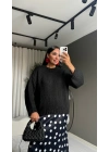 Triko Oversize Siyah Kazak
