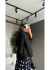 Triko Oversize Siyah Kazak