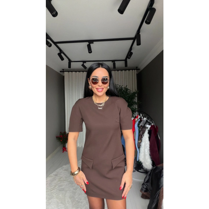 Vatkalı Geniş Omuz Kahverengi Mini Elbise