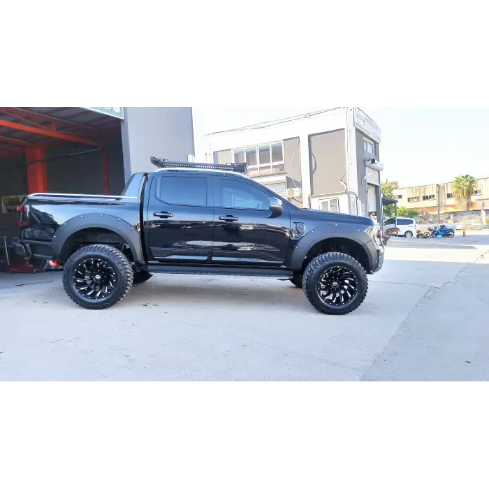 FORD RANGER T9 2022+ SİYAH YAN KAPI KAPLAMA 4 PARÇA
