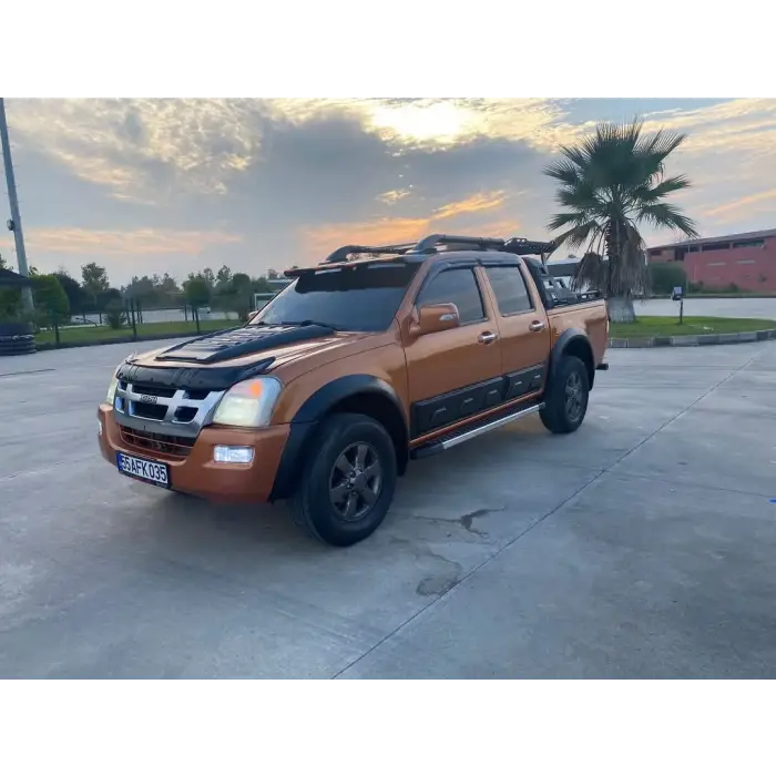 ISUZU D-MAX FİBER DODİK 2011+