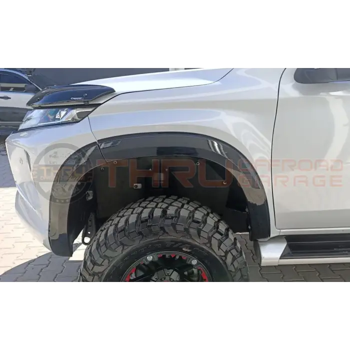 MITSUBISHI L200 2019+ SLİM DODİK PLASTİK