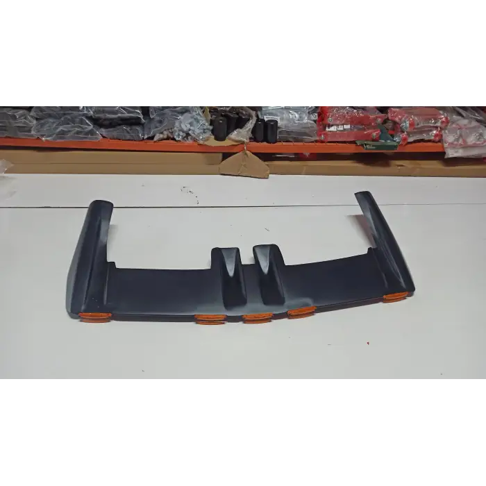 Mitsubishi L200 Şapkalı Moonvizör 2007-2014 (FİBER)