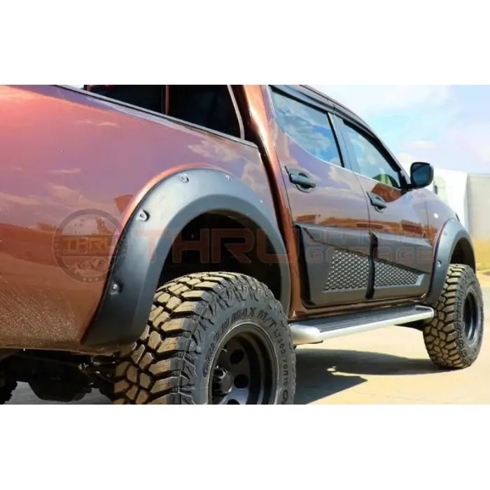 NISSAN NAVARA 2015+ NP300 JUMBO YAN KAPLAMA PLS.