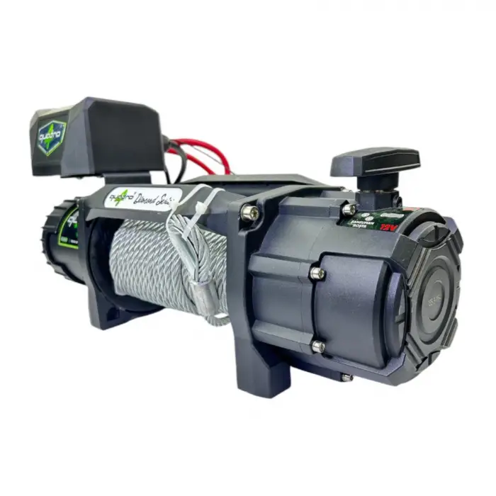 QUATRO 13500LB ÇELİK HALATLI VİNÇ 12V