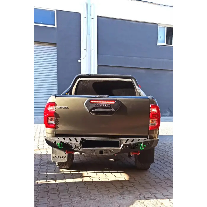 TOYOTA HİLUX REVO 2015-2021 THRU ARKA DEMİR TAMPON